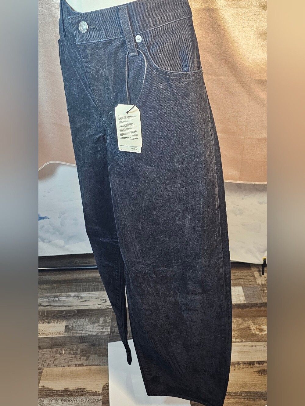 Levi’s Premium Baggy Dad Flocked Velvet Jeans Black 28x32 NWT
